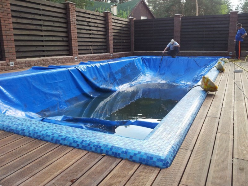Расконсервация бассейна для летнего использования