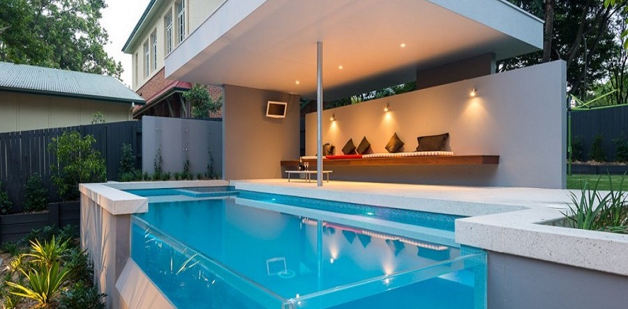 Прозрачный бассейн – доступная роскошь